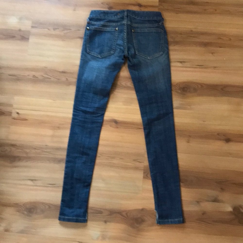Free People Skinny stretch Jeans.